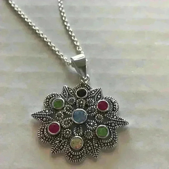 Macy’s new Marcasite Stone Silver Plated N… - Picture 3 of 8